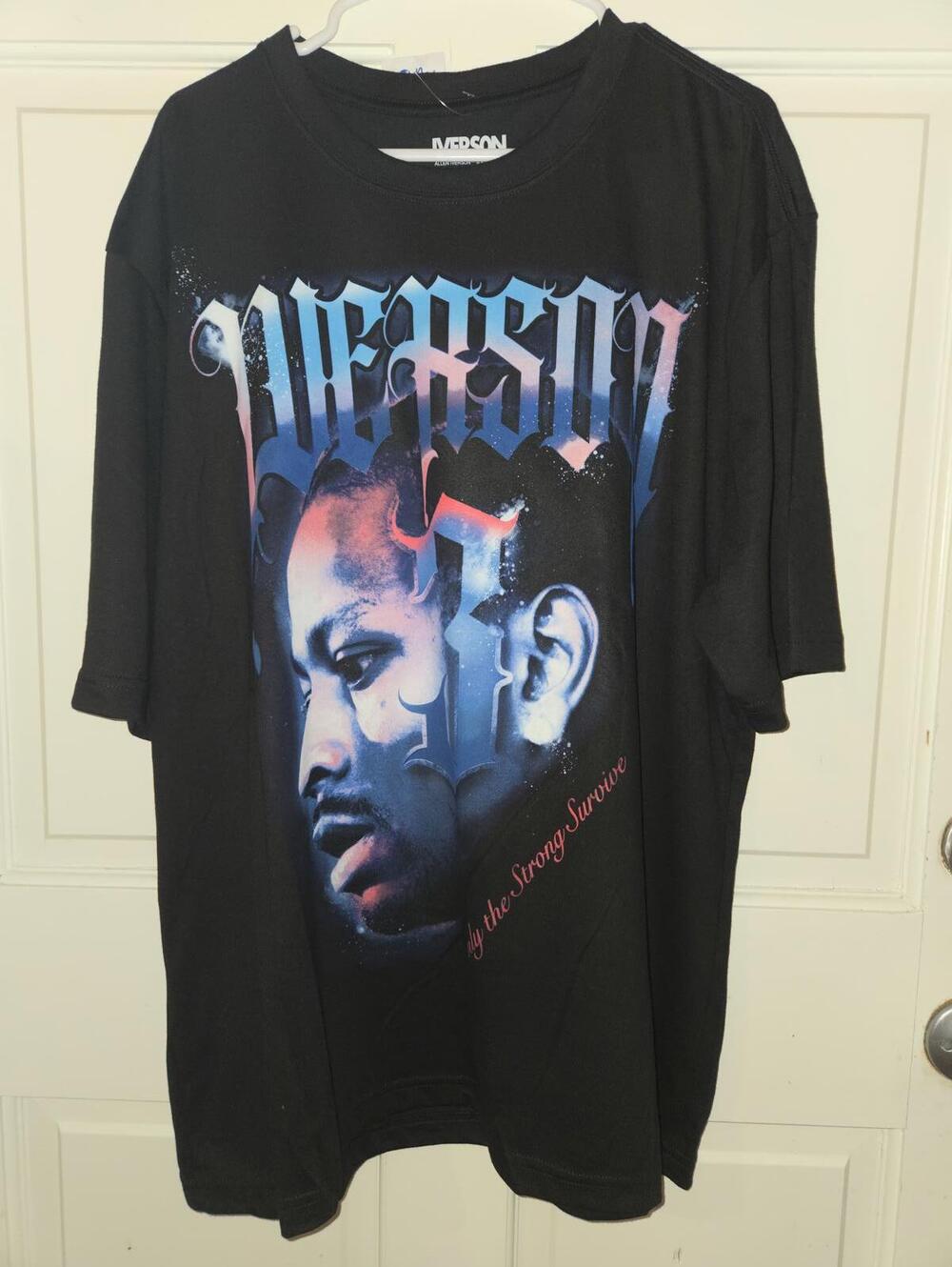 ALLEN IVERSON REEBOK ONLY THE STRONG SURVIVE ZUMIEZ Black T-Shirt Size LARGE NEW